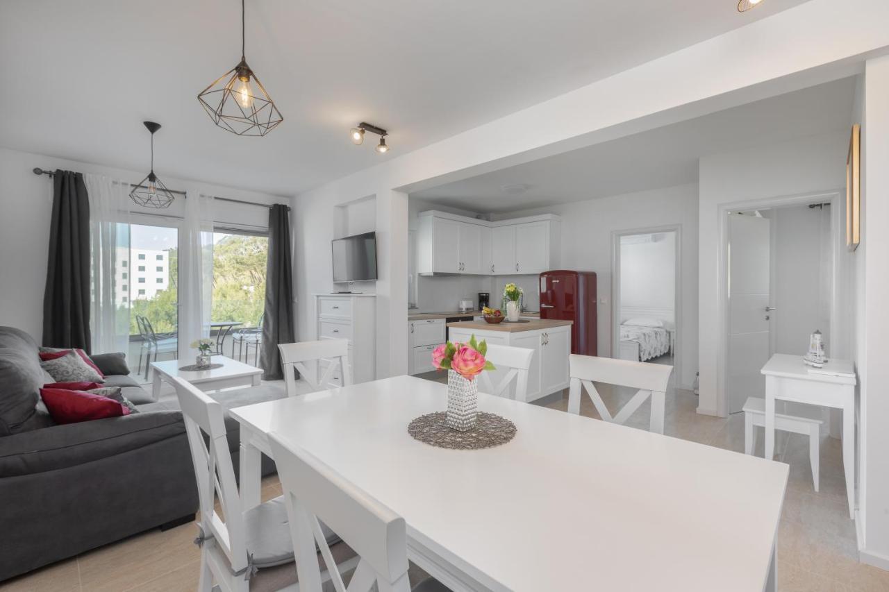 Apartment Oseka Makarska Eksteriør bilde